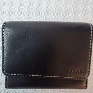 Fossil Men's Square Wallet